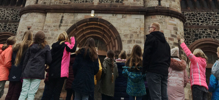 Die Paulskirche - offen für unsere Schülerinnen - offen für Gott