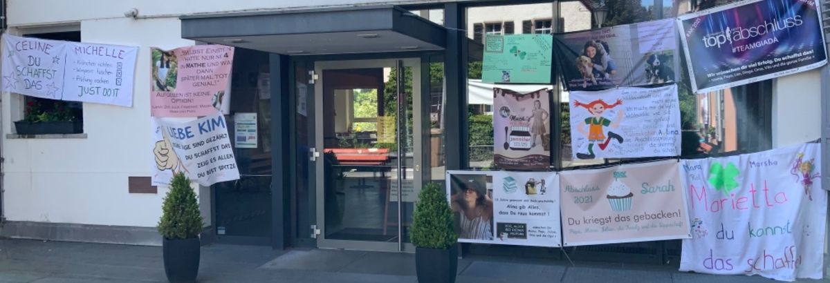 Wir wünschen allen Schülerinnen der Abschlussklassen viel Erfolg!